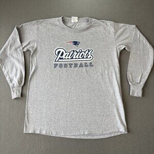 New England Patriots T- Shirt M Long Sleeve NFL Football Crew Pullover Y2K 90s